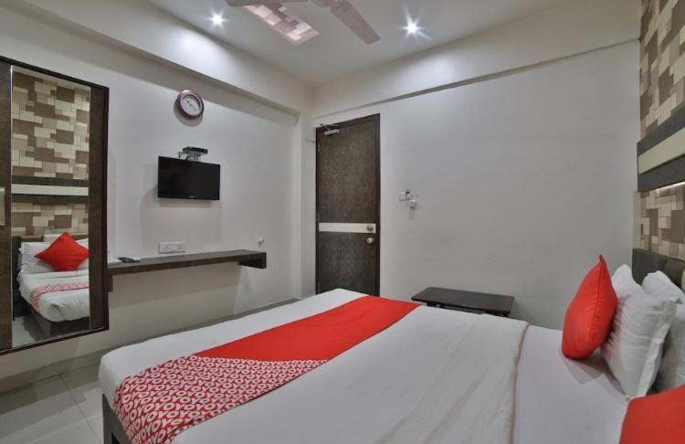 Hotel Green Apple Gandhinagar Kültér fotó
